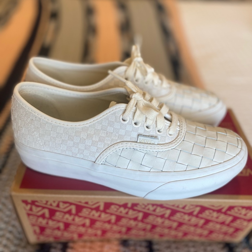 Women’s Vans authentic classic platform sneakers